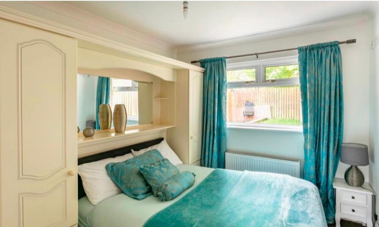 Home To Home Stay Apartment Glasgow Ngoại thất bức ảnh